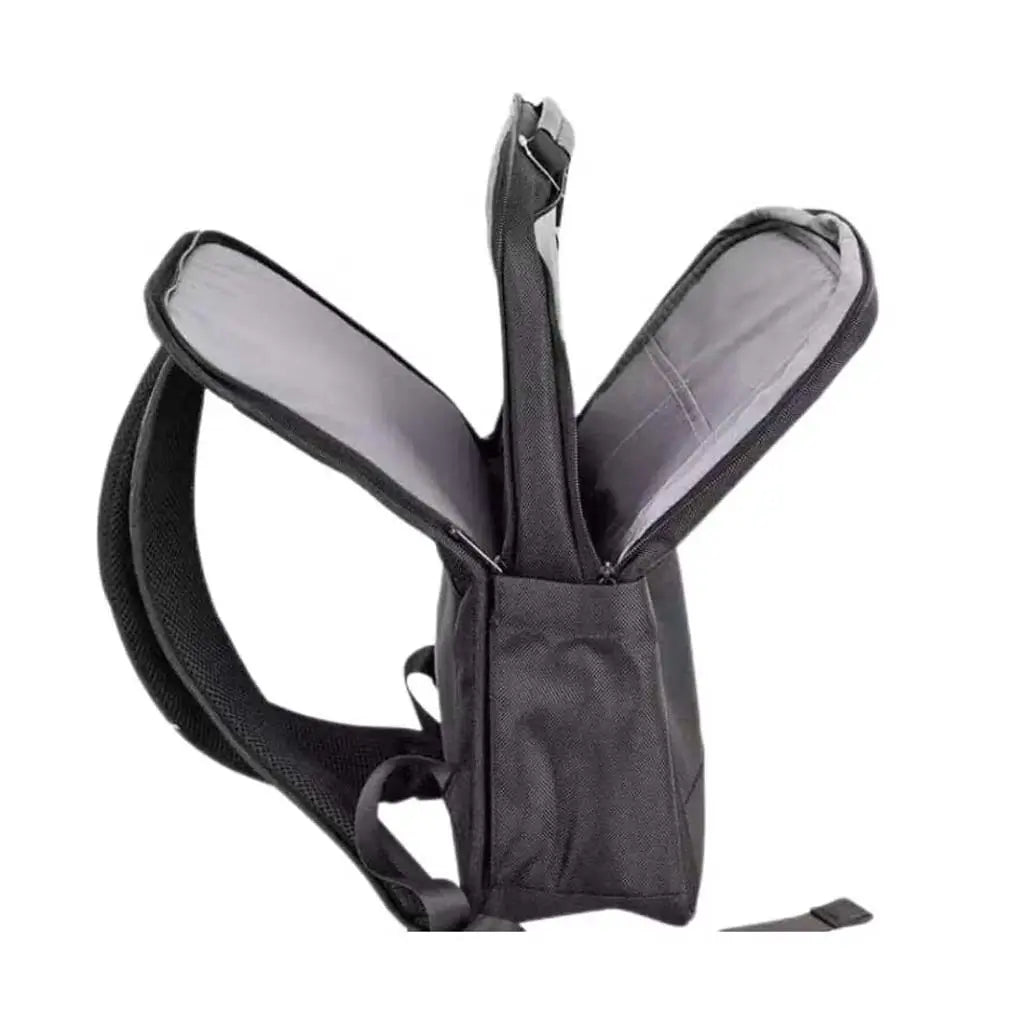 TP600-B laptop bag on model – laptop bag for men UAE