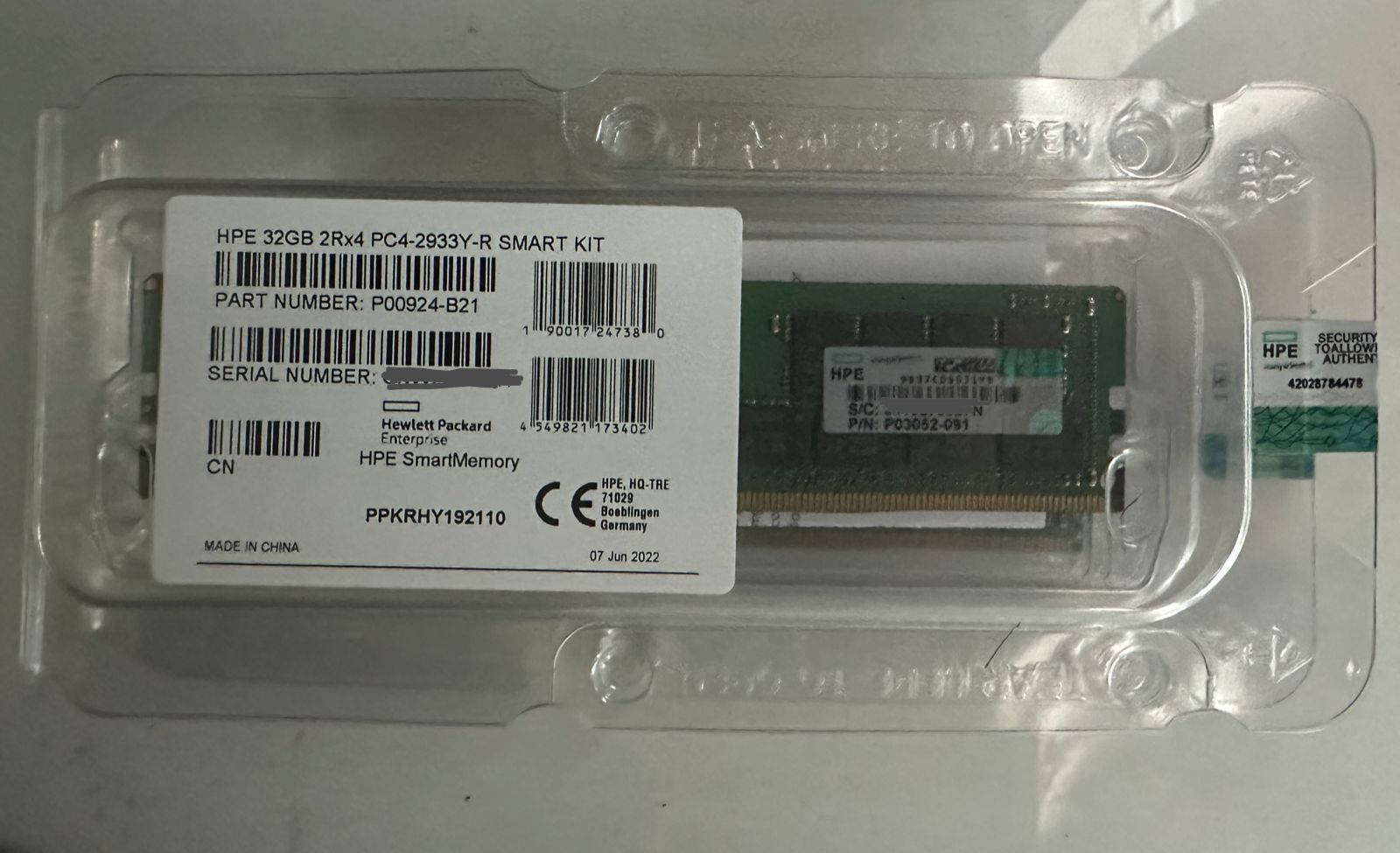 HPE 32-GB (1x32GB) Dual Rank x4 DDR4-2933 (P03052-091)